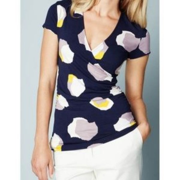 Boden Tops - Boden Short Sleeve Wrap Top Collage Spot Navy